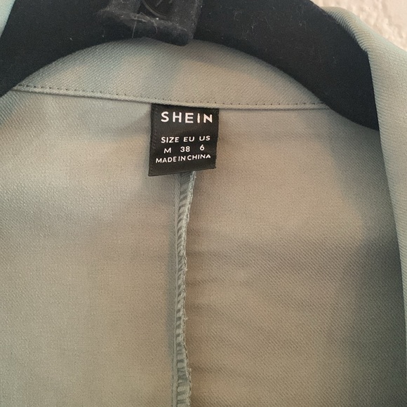 💚 Blazer - Picture 2 of 5